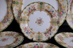 AYNSLEY REGINA- BREAD & BUTTER PLATES  ..... http://jaapiesfinechinastore.com