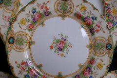 AYNSLEY REGINA- BREAD & BUTTER PLATES  ..... http://jaapiesfinechinastore.com
