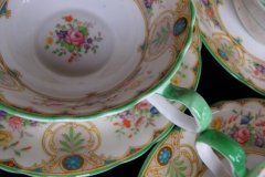 AYNSLEY REGINA- SOUP BOWL & SAUCER  ..... http://jaapiesfinechinastore.com