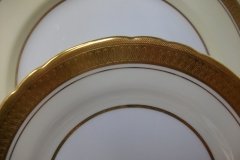 AYNSLEY SANDRINGHAM- BREAD & BUTTER PLATE 6 1/8" ..... http://jaapiesfinechinastore.com