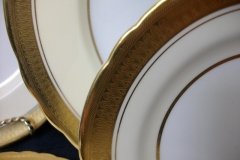 AYNSLEY SANDRINGHAM- BREAD & BUTTER PLATE 6 1/8" ..... http://jaapiesfinechinastore.com
