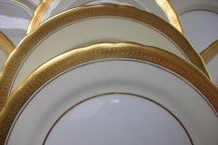AYNSLEY SANDRINGHAM- SALAD PLATE 8 1/4" ..... http://jaapiesfinechinastore.com