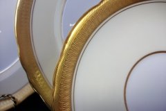 AYNSLEY SANDRINGHAM- SAUCER FOR SOUP BOWL ..... http://jaapiesfinechinastore.com