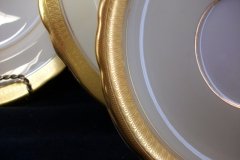AYNSLEY SANDRINGHAM- SAUCER FOR SOUP BOWL ..... http://jaapiesfinechinastore.com