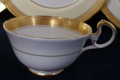 AYNSLEY SANDRINGHAM- TEA CUP ..... http://jaapiesfinechinastore.com