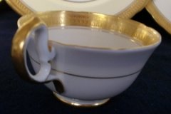 AYNSLEY SANDRINGHAM- TEA CUP ..... http://jaapiesfinechinastore.com