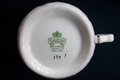AYNSLEY SHAMROCK #159-  CREAMER  .....   http://jaapiesfinechinastore.com