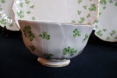 AYNSLEY SHAMROCK #159-  OPEN SUGAR BOWL  .....   http://jaapiesfinechinastore.com