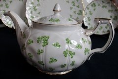 AYNSLEY SHAMROCK #159-  TEA POT  .....   http://jaapiesfinechinastore.com