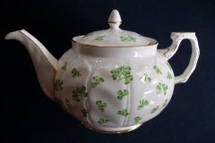 AYNSLEY SHAMROCK #159-  TEA POT  .....   http://jaapiesfinechinastore.com