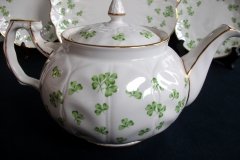 AYNSLEY SHAMROCK #159-  TEA POT  .....   http://jaapiesfinechinastore.com