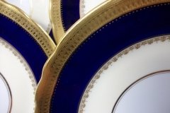AYNSLEY CHINA WINDSOR COBALT- DINNER PLATE   ..... http://jaapiesfinechinastore.com