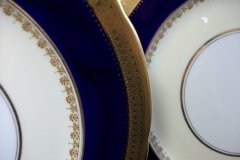 AYNSLEY CHINA WINDSOR COBALT- DINNER PLATE   ..... http://jaapiesfinechinastore.com