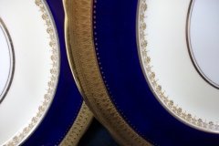 AYNSLEY CHINA WINDSOR COBALT- DINNER PLATE   ..... http://jaapiesfinechinastore.com