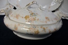 BAWO & DOTTER  AUTUMN VINE, BLUE FLORAL-   COVERED SERVING BOWL #1      .....   http://jaapiesfinechinastore.com