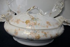 BAWO & DOTTER  AUTUMN VINE, BLUE FLORAL-   COVERED SERVING BOWL #1      .....   http://jaapiesfinechinastore.com