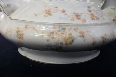 BAWO & DOTTER  AUTUMN VINE, BLUE FLORAL-   COVERED SERVING BOWL #1      .....   http://jaapiesfinechinastore.com