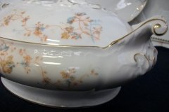 BAWO & DOTTER  AUTUMN VINE, BLUE FLORAL-   COVERED SERVING BOWL #1      .....   http://jaapiesfinechinastore.com