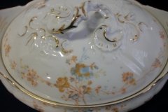 BAWO & DOTTER  AUTUMN VINE, BLUE FLORAL-   COVERED SERVING BOWL #1      .....   http://jaapiesfinechinastore.com