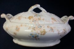 BAWO & DOTTER  AUTUMN VINE, BLUE FLORAL-   COVERED SERVING BOWL #1      .....   http://jaapiesfinechinastore.com