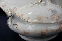 BAWO & DOTTER  AUTUMN VINE, BLUE FLORAL-   COVERED SERVING BOWL #2      .....   http://jaapiesfinechinastore.com