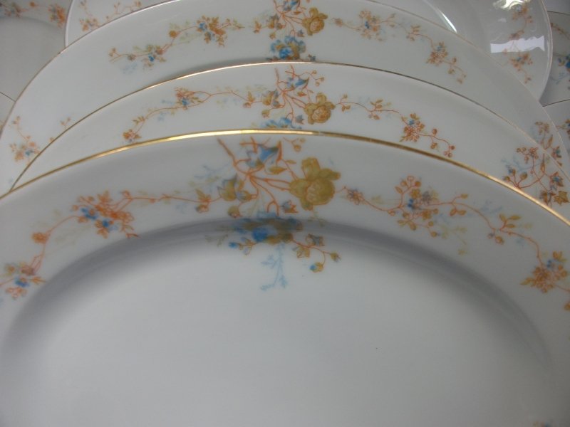 BAWO & DOTTER  AUTUMN VINE, BLUE FLORAL-     SERVING PLATTER 11 1/8"       .....   http://jaapiesfinechinastore.com