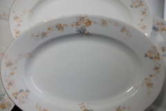 BAWO & DOTTER  AUTUMN VINE, BLUE FLORAL-     SERVING PLATTER  15  7/8"       .....   https://www.jaapiesfinechinastore.com