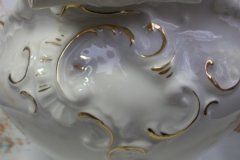 BAWO & DOTTER  AUTUMN VINE, BLUE FLORAL-    SOUP TUREEN       .....   http://jaapiesfinechinastore.com