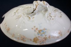 BAWO & DOTTER  AUTUMN VINE, BLUE FLORAL-    SOUP TUREEN       .....   http://jaapiesfinechinastore.com