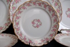 BAWO & DOTTER ELITE WORKS BRIDAL WREATH- BREAD & BUTTER PLATE  .....   http://jaapiesfinechinastore.com