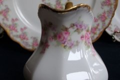 BAWO & DOTTER ELITE WORKS BRIDAL WREATH- CREAMER  .....   http://jaapiesfinechinastore.com