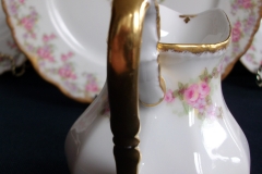 BAWO & DOTTER ELITE WORKS BRIDAL WREATH- CREAMER  .....   https://www.jaapiesfinechinastore.com