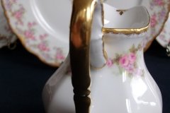 BAWO & DOTTER ELITE WORKS BRIDAL WREATH- CREAMER  .....   http://jaapiesfinechinastore.com