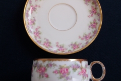 BAWO & DOTTER ELITE WORKS BRIDAL WREATH- CUP &  SAUCER  .....   https://www.jaapiesfinechinastore.com