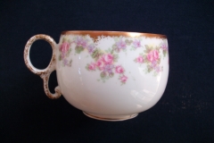 BAWO & DOTTER ELITE WORKS BRIDAL WREATH- CUP &  SAUCER  .....   https://www.jaapiesfinechinastore.com