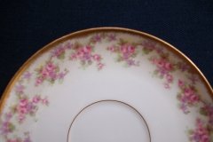 BAWO & DOTTER ELITE WORKS BRIDAL WREATH- CUP &  SAUCER  .....   http://jaapiesfinechinastore.com