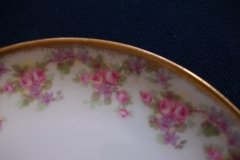 BAWO & DOTTER ELITE WORKS BRIDAL WREATH- CUP &  SAUCER  .....   http://jaapiesfinechinastore.com