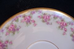 BAWO & DOTTER ELITE WORKS BRIDAL WREATH- CUP &  SAUCER  .....   http://jaapiesfinechinastore.com