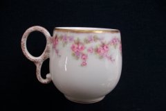 BAWO & DOTTER ELITE WORKS BRIDAL WREATH- DEMI CUP &  SAUCER  .....   http://jaapiesfinechinastore.com