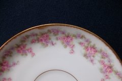 BAWO & DOTTER ELITE WORKS BRIDAL WREATH- DEMI CUP &  SAUCER  .....   http://jaapiesfinechinastore.com