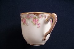 BAWO & DOTTER ELITE WORKS BRIDAL WREATH- DEMI CUP &  SAUCER  .....   http://jaapiesfinechinastore.com