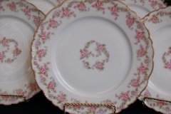 BAWO & DOTTER ELITE WORKS BRIDAL WREATH- DINNER PLATE  .....   http://jaapiesfinechinastore.com