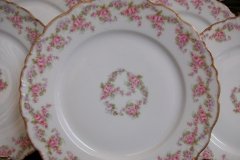 BAWO & DOTTER ELITE WORKS BRIDAL WREATH- DINNER PLATE  .....   http://jaapiesfinechinastore.com