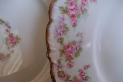 BAWO & DOTTER ELITE WORKS BRIDAL WREATH- DINNER PLATE  .....   http://jaapiesfinechinastore.com