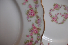 BAWO & DOTTER ELITE WORKS BRIDAL WREATH- DINNER PLATE  .....   https://www.jaapiesfinechinastore.com