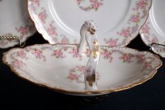 BAWO & DOTTER ELITE WORKS BRIDAL WREATH- HANDLED DISH   .....   http://jaapiesfinechinastore.com