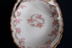 BAWO & DOTTER ELITE WORKS BRIDAL WREATH- HANDLED DISH   .....   http://jaapiesfinechinastore.com