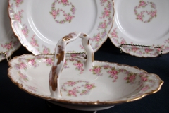 BAWO & DOTTER ELITE WORKS BRIDAL WREATH- HANDLED DISH   .....   https://www.jaapiesfinechinastore.com