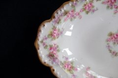 BAWO & DOTTER ELITE WORKS BRIDAL WREATH- HANDLED DISH   .....   http://jaapiesfinechinastore.com