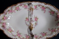BAWO & DOTTER ELITE WORKS BRIDAL WREATH- HANDLED DISH   .....   http://jaapiesfinechinastore.com